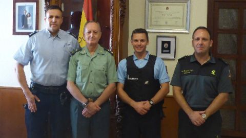 Welcome by the deputy commander of the Guardia Civil of the Comandancia Alicante